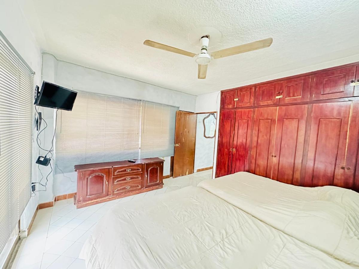 Playa Suites Mazatlan Bilik gambar