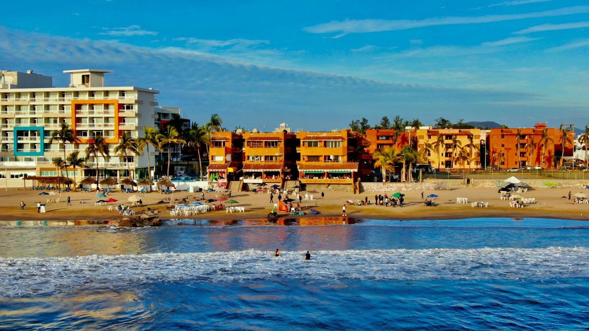 Playa Suites Mazatlan Luaran gambar