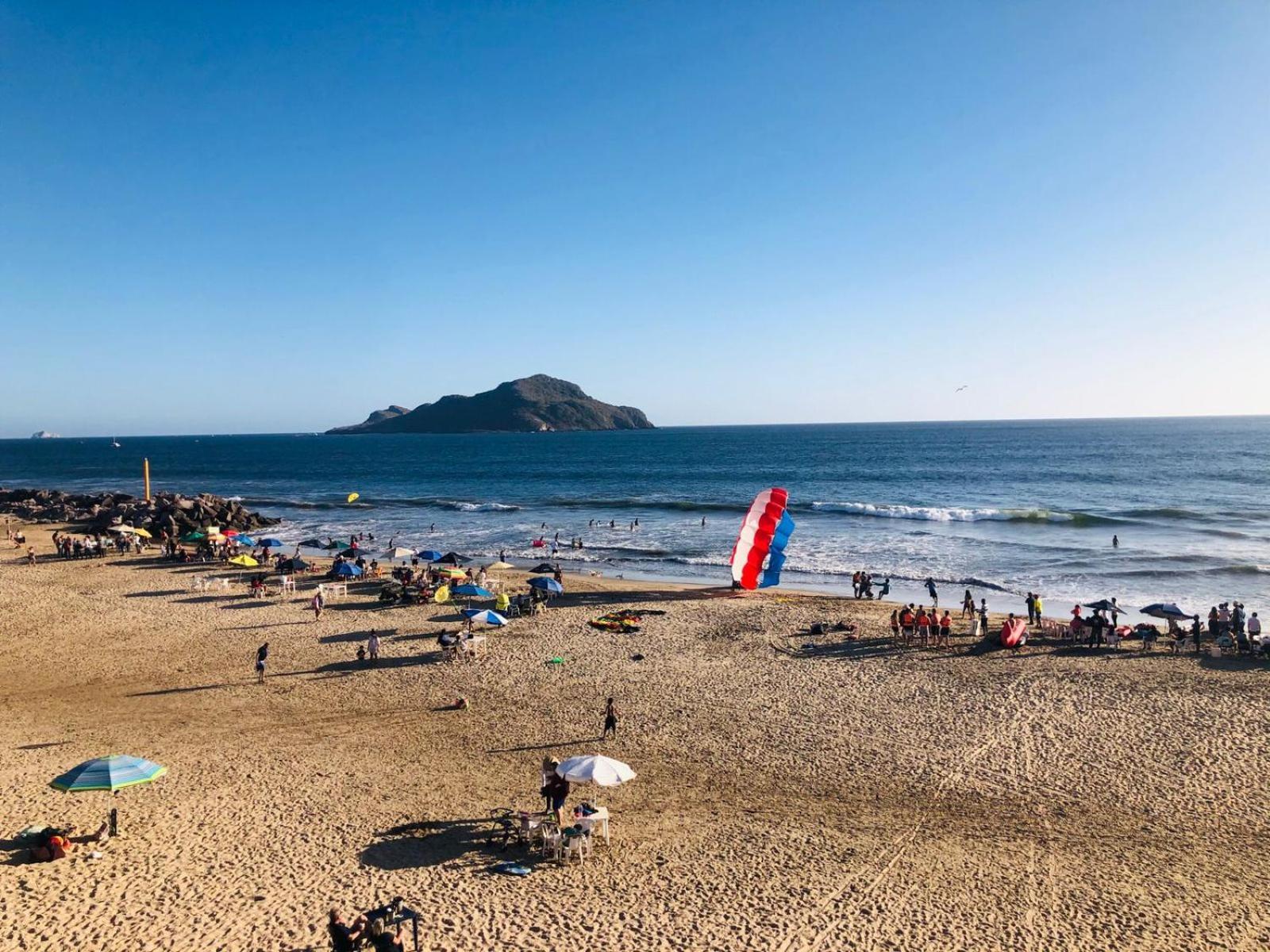 Playa Suites Mazatlan Bilik gambar