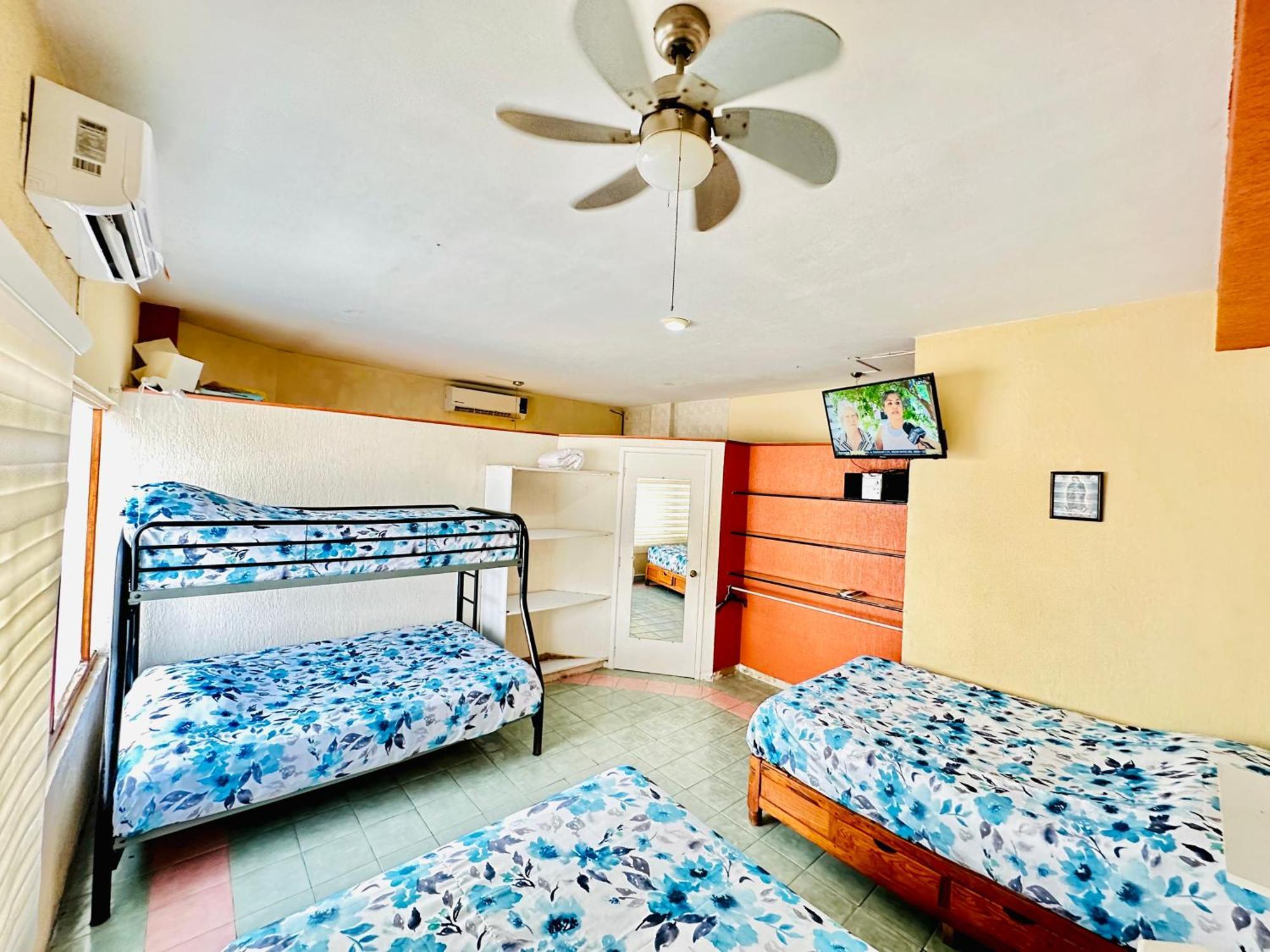 Playa Suites Mazatlan Bilik gambar