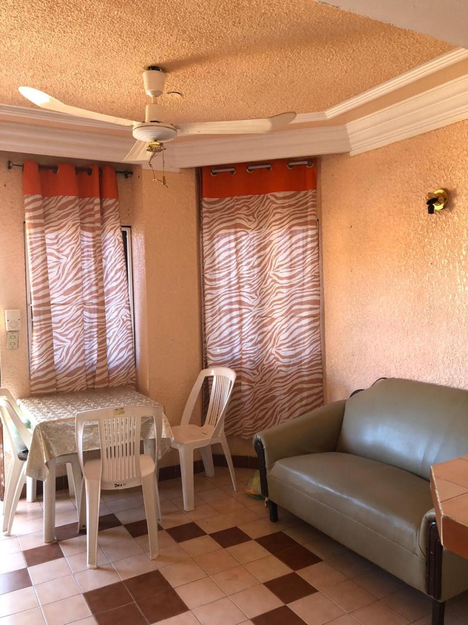 Playa Suites Mazatlan Bilik gambar